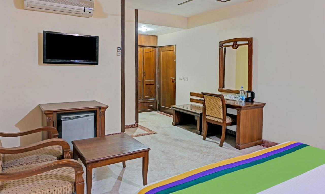 Itsy Hotels Auzone & Spa Chandīgarh Zewnętrze zdjęcie